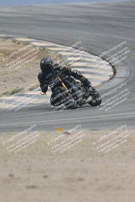 media/Sep-21-2025-Race Pace (Sun) [[98bf33ef95]]/Non Verified/1-Turns 9 and 10 (8am)/